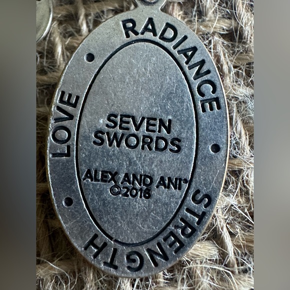 Alex and Ani Lot of 6 Bangle Bracelets. Used-Color variations - Picture 9 of 10